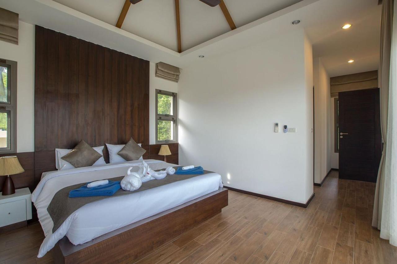 Shanti Villas X Monthstayz Thailand Rawai Esterno foto