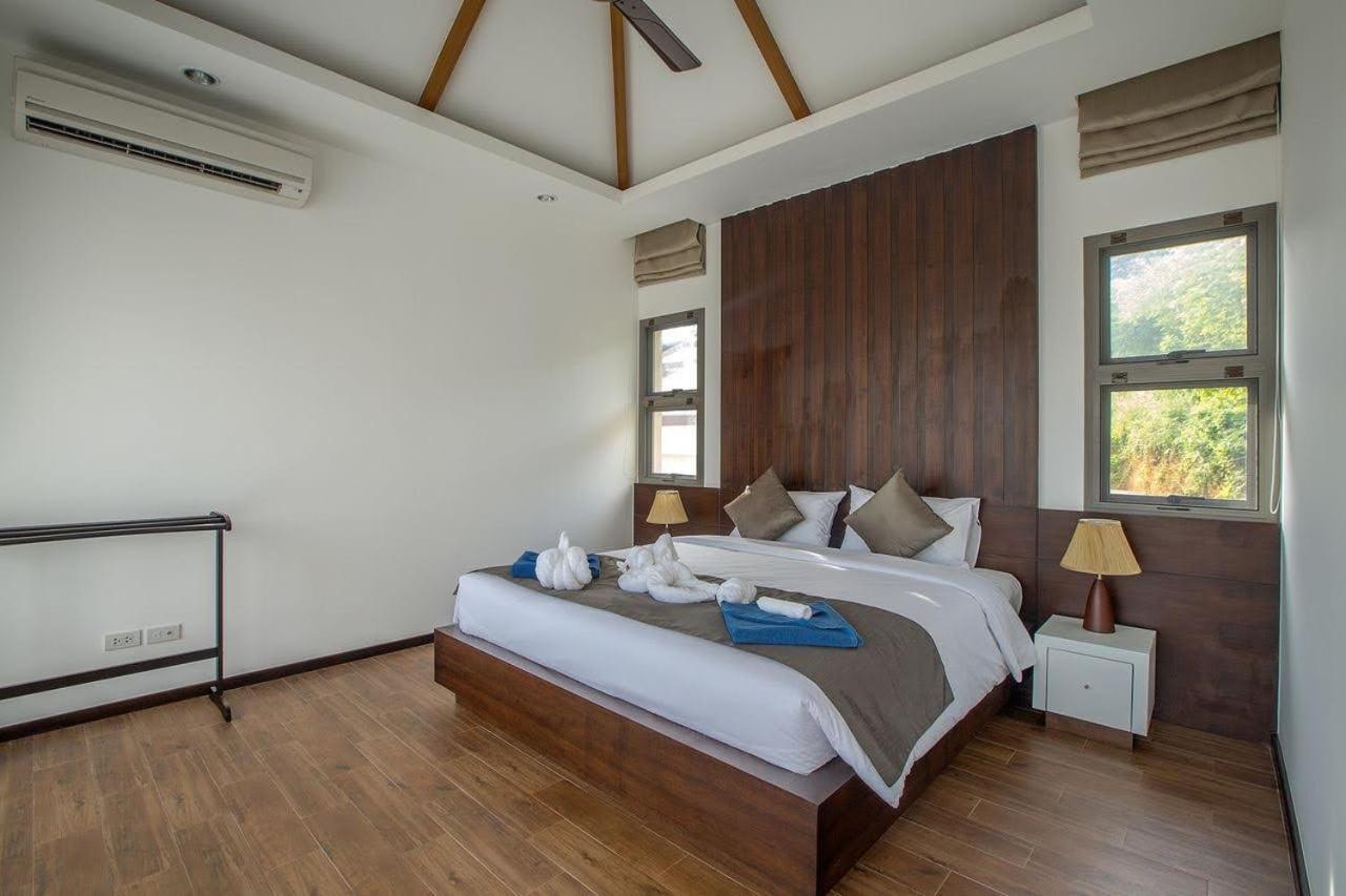 Shanti Villas X Monthstayz Thailand Rawai Esterno foto