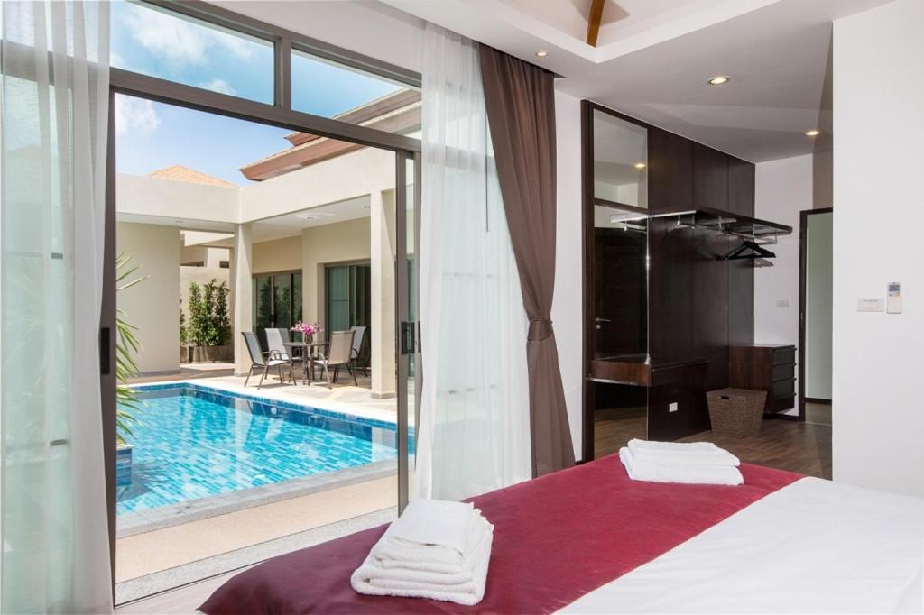 Shanti Villas X Monthstayz Thailand Rawai Esterno foto