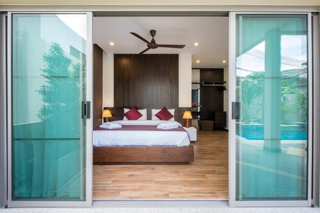 Shanti Villas X Monthstayz Thailand Rawai Esterno foto