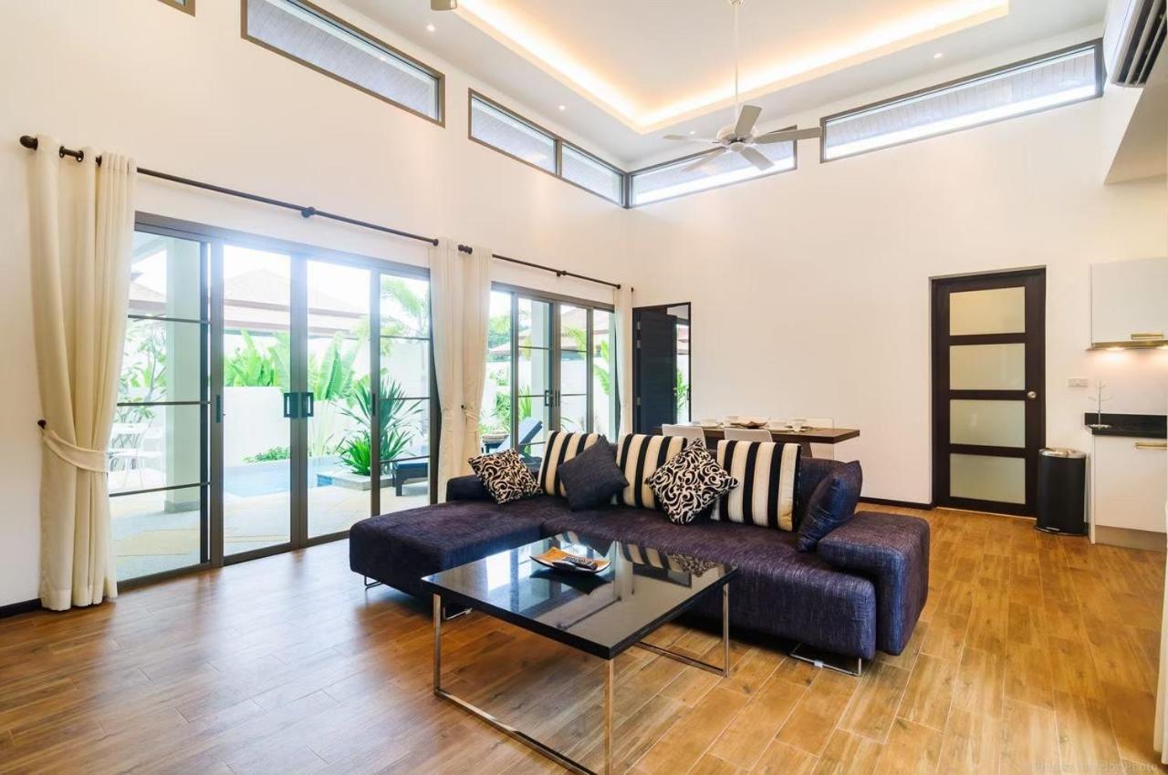 Shanti Villas X Monthstayz Thailand Rawai Esterno foto
